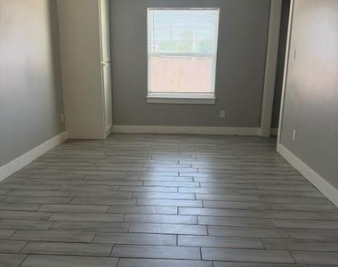 3521 Toliver Street - Photo Thumbnail 16
