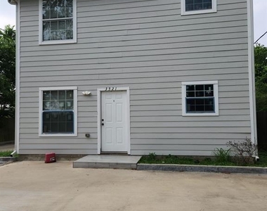 3521 Toliver Street - Photo Thumbnail 2