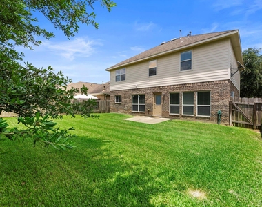 17815 Misty Pond Court - Photo Thumbnail 16