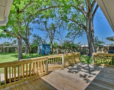 415 Silliman Street - Photo Thumbnail 38