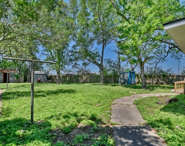 415 Silliman Street - Photo Thumbnail 37