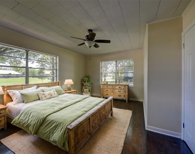 415 Silliman Street - Photo Thumbnail 13