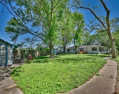 415 Silliman Street - Photo Thumbnail 39
