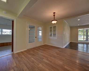 415 Silliman Street - Photo Thumbnail 10