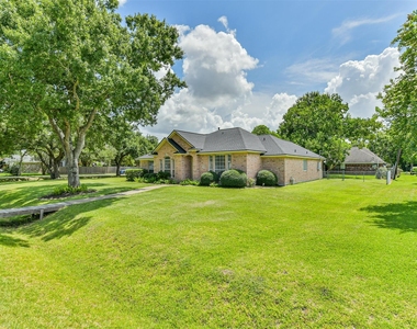 2401 Woody Road - Photo Thumbnail 2