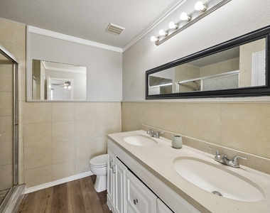 19007 Remington Park Dr - Photo Thumbnail 10