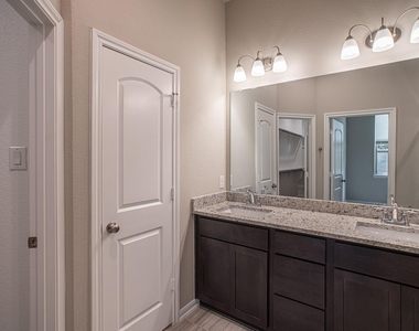 28104 Rocky Heights Drive - Photo Thumbnail 21