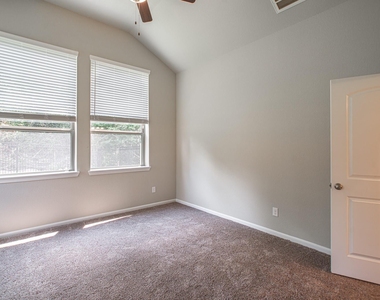 28104 Rocky Heights Drive - Photo Thumbnail 19