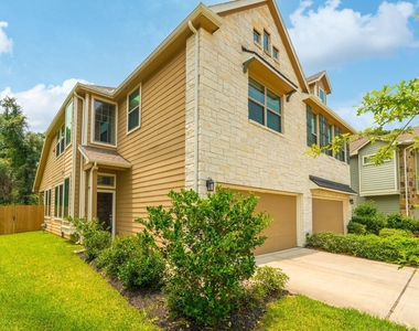 28104 Rocky Heights Drive - Photo Thumbnail 4