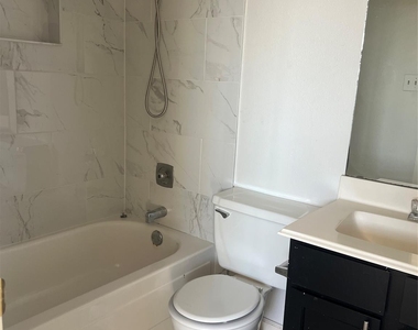 6111 Beverly Hill Street - Photo Thumbnail 8