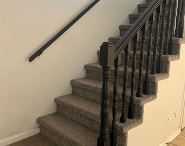 6111 Beverly Hill Street - Photo Thumbnail 7