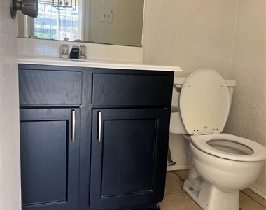6111 Beverly Hill Street - Photo Thumbnail 6