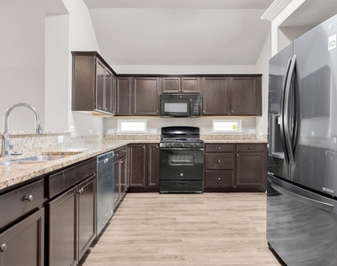 1945 Briar Grove Drive - Photo Thumbnail 4