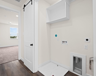 3905 Pinemont Drive - Photo Thumbnail 32