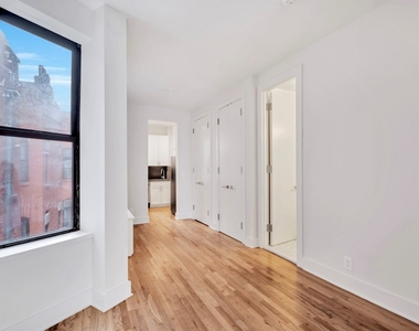 358 West 45th Street #4D - Photo Thumbnail 2