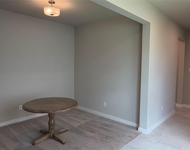 7215 Clearwater Cove Drive - Photo Thumbnail 17