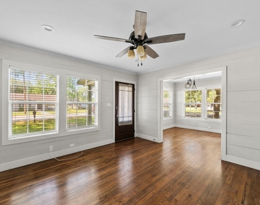 1036 Jackson Street - Photo Thumbnail 4