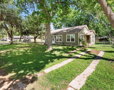 1036 Jackson Street - Photo Thumbnail 1