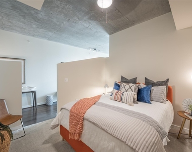 5927 Almeda Rd - Photo Thumbnail 3
