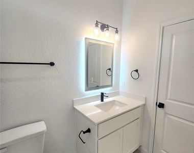 4713 Mallow Street - Photo Thumbnail 6