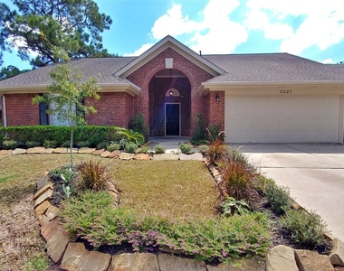 5227 Clarkston Lane - Photo Thumbnail 1