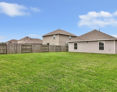 5858 Rosehill Forest Lane - Photo Thumbnail 7