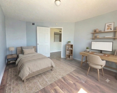 2826 S Bartell Drive - Photo Thumbnail 2