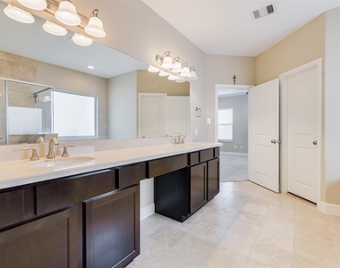 5807 Larkin Street - Photo Thumbnail 23