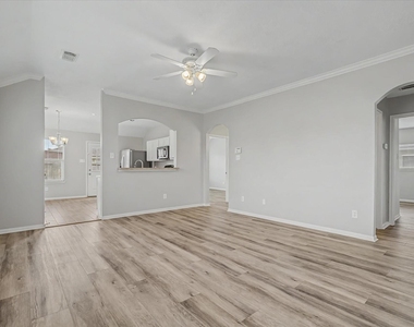 19206 Terra Forest Court - Photo Thumbnail 4