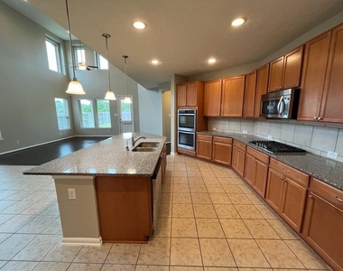 28639 Cranford Sage Lane - Photo Thumbnail 5