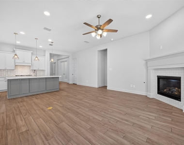 232 W Netleaf Court - Photo Thumbnail 11