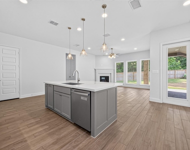 232 W Netleaf Court - Photo Thumbnail 18