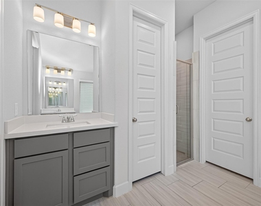 232 W Netleaf Court - Photo Thumbnail 33