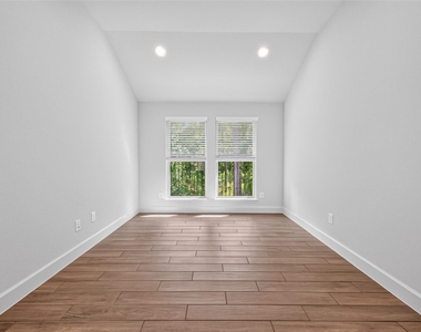 232 W Netleaf Court - Photo Thumbnail 7
