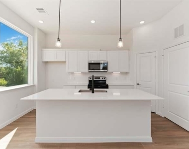 4710 Mallow Street - Photo Thumbnail 2