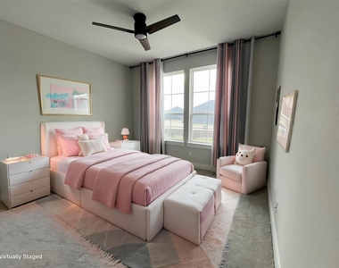 5918 Emerald Ranch Lane - Photo Thumbnail 3