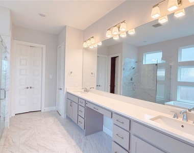 5918 Emerald Ranch Lane - Photo Thumbnail 17