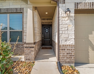 4234 Green Landing Drive - Photo Thumbnail 3