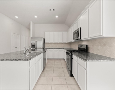 4234 Green Landing Drive - Photo Thumbnail 11