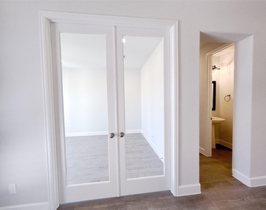 5406 Rocky Banks Way - Photo Thumbnail 3
