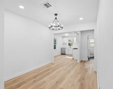 5023 Cosby Street - Photo Thumbnail 8