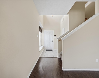 2951 Hackamore Hollow Lane - Photo Thumbnail 10