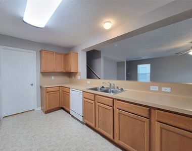 20759 Cypress Crescent Lane Lane - Photo Thumbnail 6