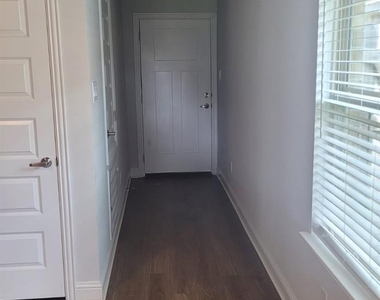 439 Long Beach Bay Drive - Photo Thumbnail 4