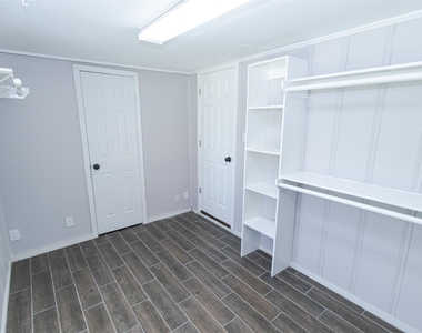 1510 Walton Street - Photo Thumbnail 29