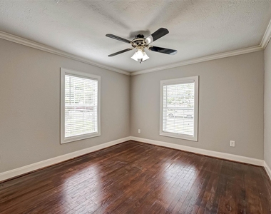 1510 Walton Street - Photo Thumbnail 14
