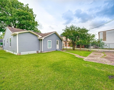 1510 Walton Street - Photo Thumbnail 24