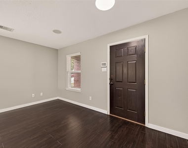 18302 Walden Gate Ln - Photo Thumbnail 5