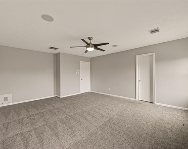 18302 Walden Gate Ln - Photo Thumbnail 35