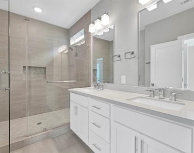 4507 Whitney Park Way - Photo Thumbnail 8